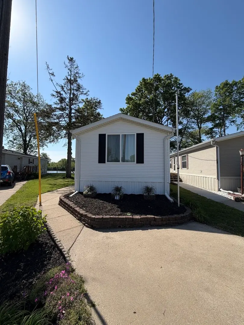 291 Il Rt 2 #11, Dixon, IL 61021 - #1