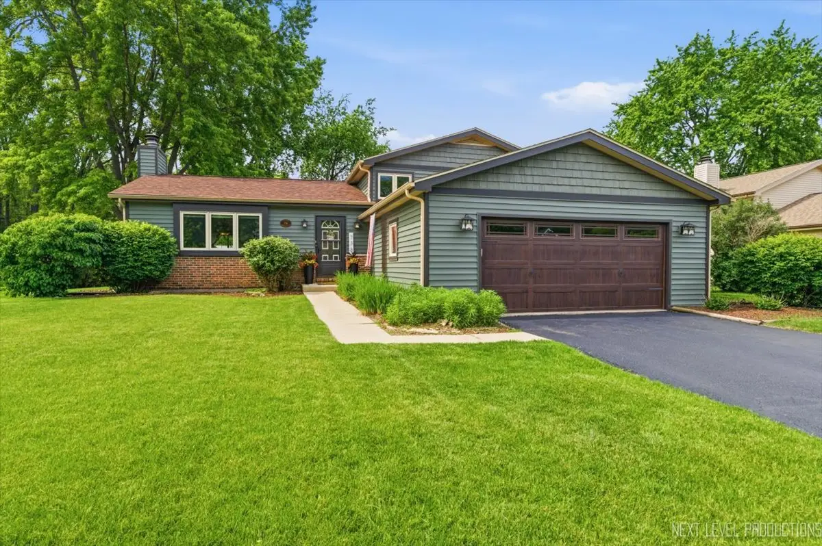 738 Bernadette Lane, Batavia, IL 60510 - #1