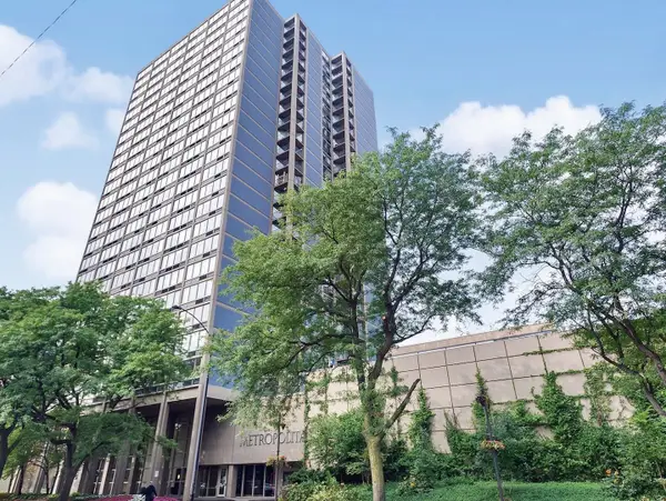 5320 N Sheridan Road #310, Chicago, IL 60640