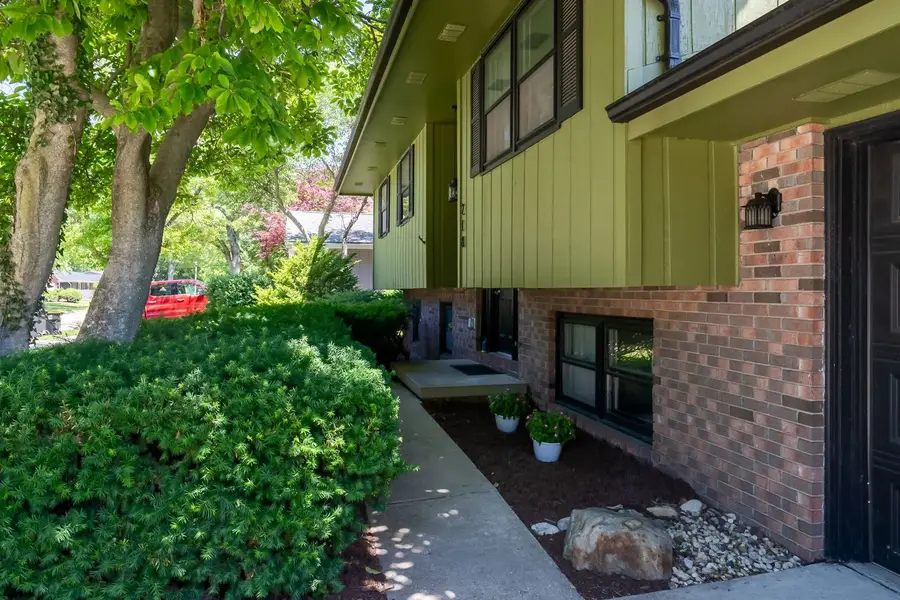 218 Cambridge Drive, Normal, IL 61761 - #2