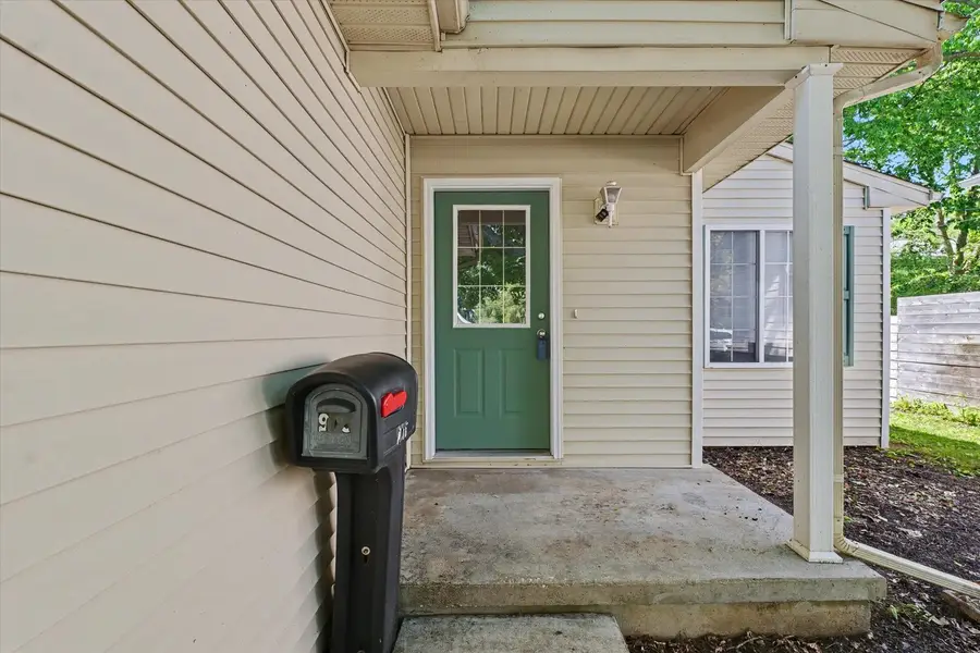 905 S Cottage Grove Avenue, Urbana, IL 61801 - #3