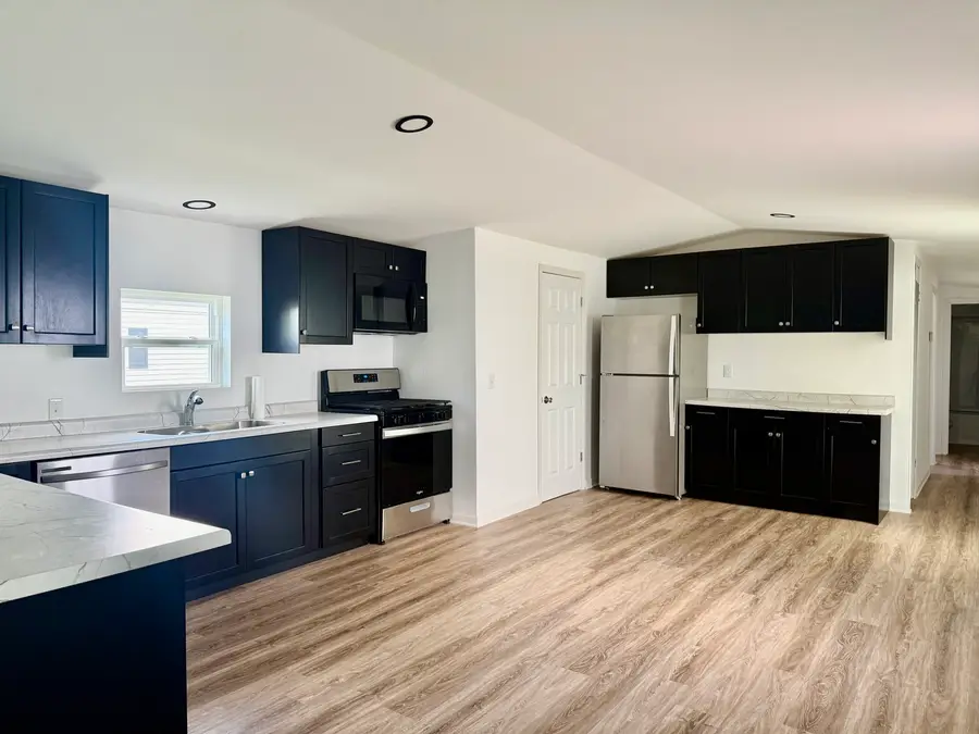 2705 St Vincent Avenue #43, Lasalle, IL 61301 - #3