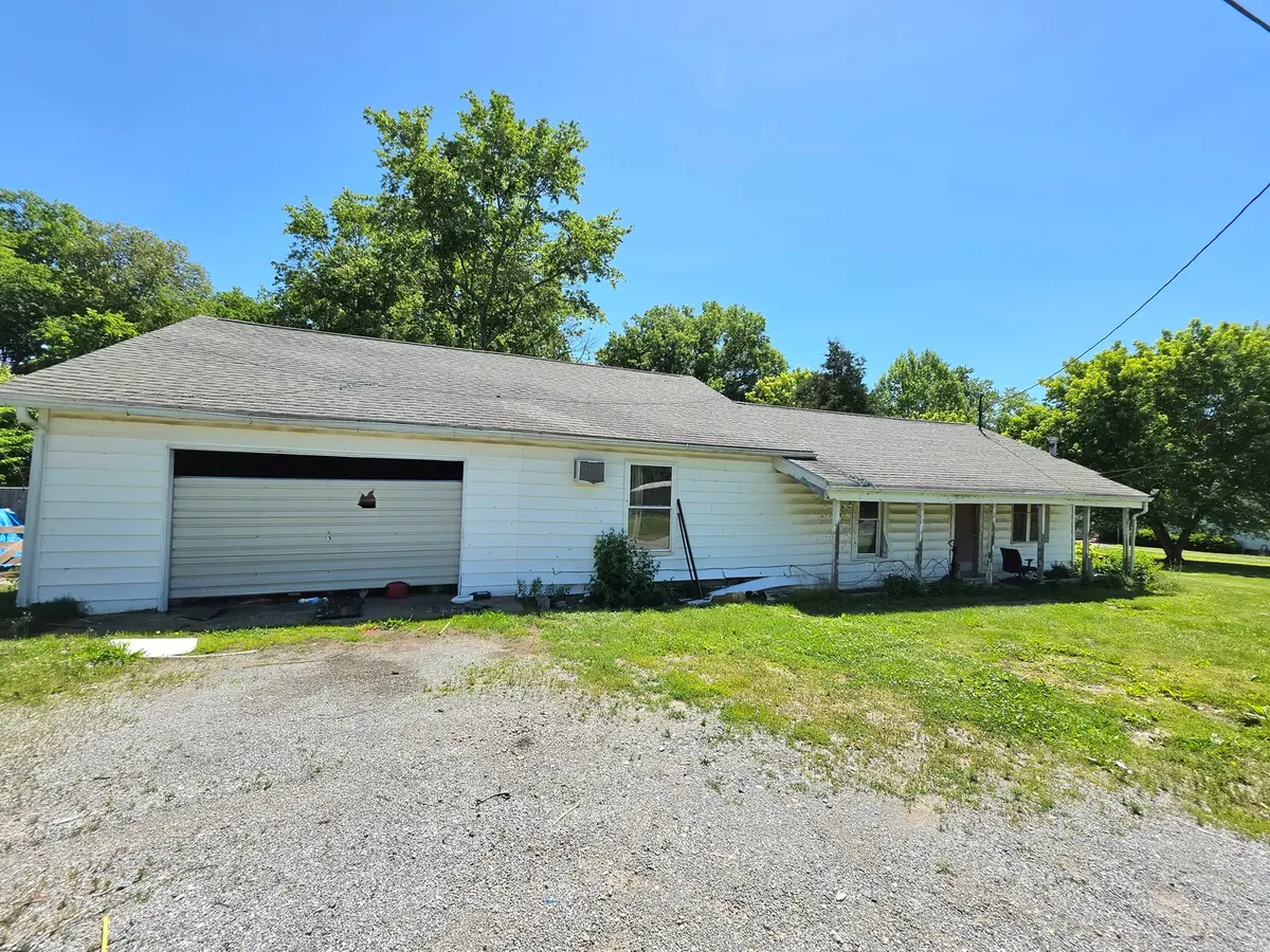 214 Pyle Street, Carrier Mills, IL 62917 - #1