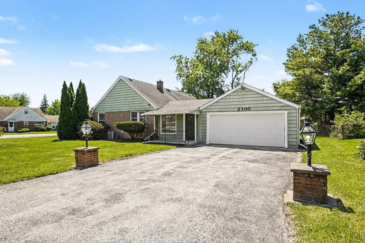 2300 Atlantic Avenue, Melrose Park, IL 60164 - #1