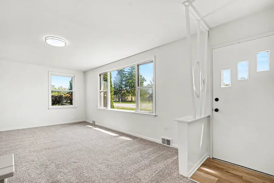 2300 Atlantic Avenue, Melrose Park, IL 60164 - #3