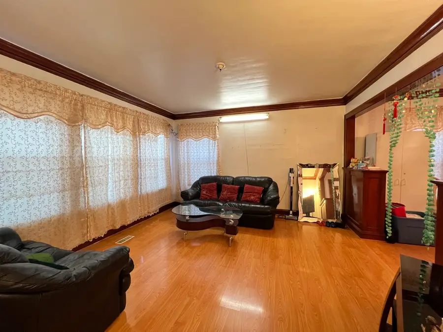 3656 S Seeley Avenue, Chicago, IL 60609 - #3