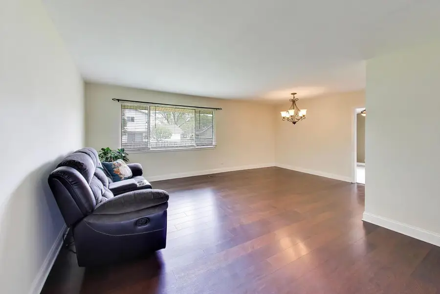 605 N Rohlwing Road, Palatine, IL 60074 - #3