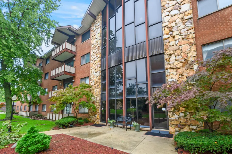 2311 183rd Street #104, Homewood, IL 60430 - #2