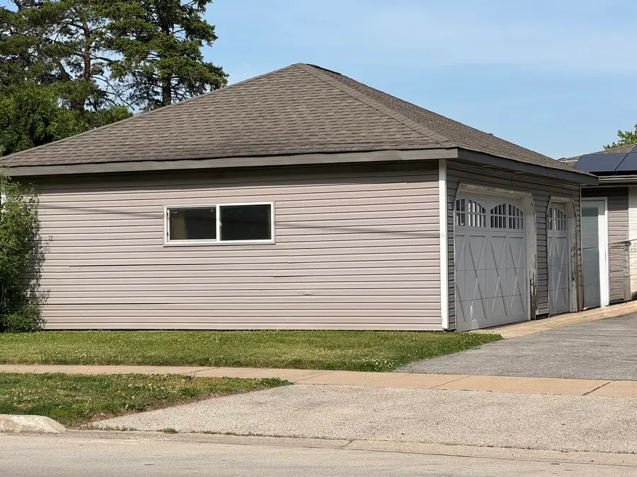 155 N Mill Road, Wood Dale, IL 60191 - #2
