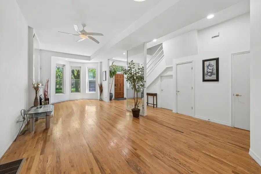 734 S Oakley Boulevard, Chicago, IL 60612 - #2
