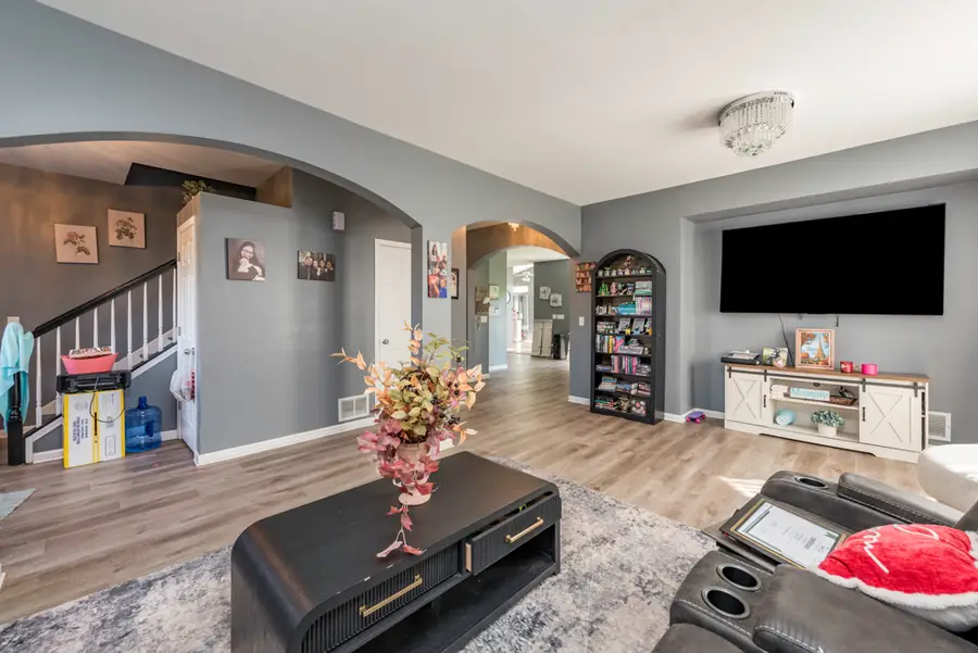 1995 W Meadowview Drive, Round Lake, IL 60073 - #3