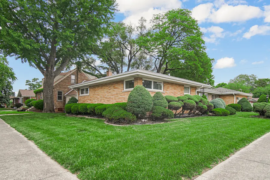 9259 S Springfield Avenue, Evergreen Park, IL 60805 - #3