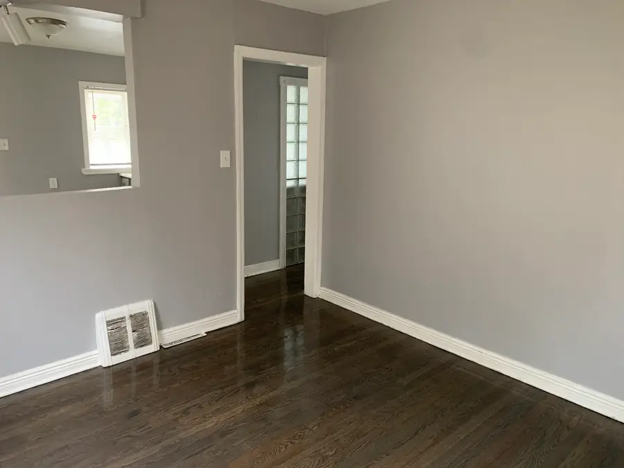 213 E 143rd Street, Dolton, IL 60419 - #3