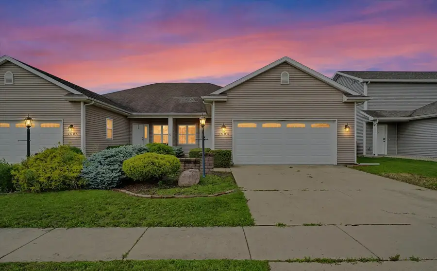 1505 Stonebluff Court, Champaign, IL 61822 - #2