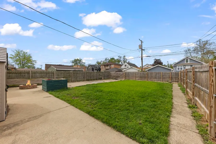 1926 S 16th Avenue, Broadview, IL 60155 - #3