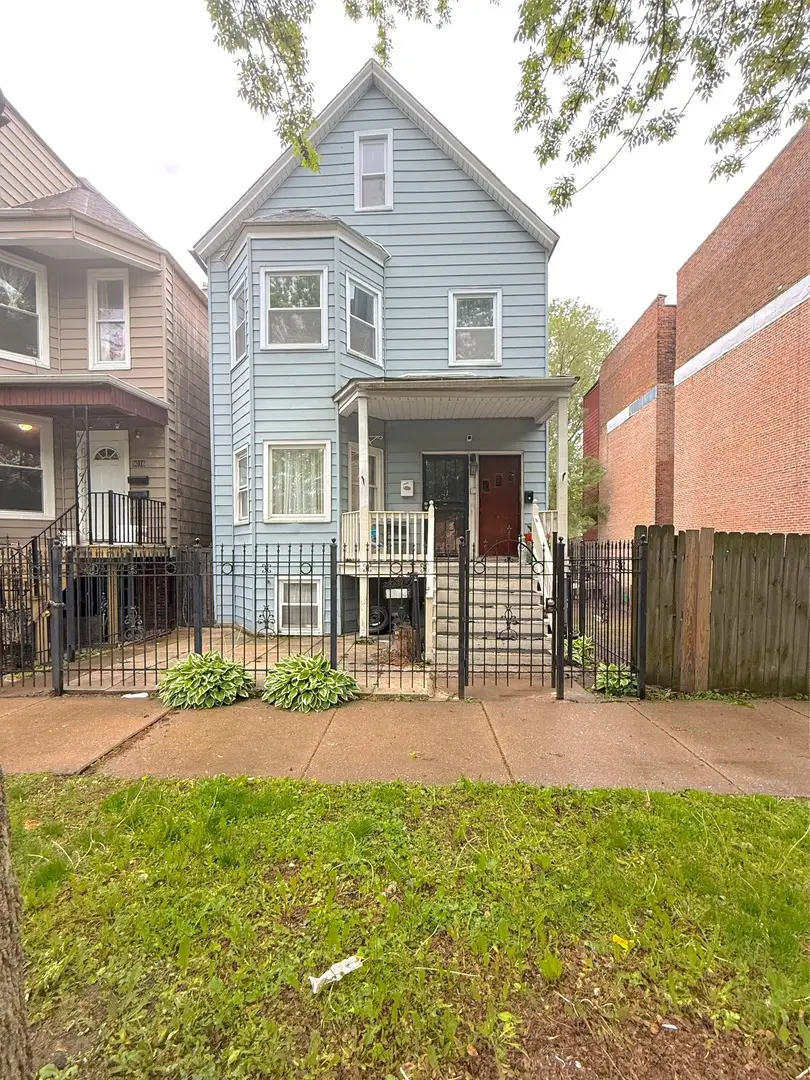 9014 S Escanaba Avenue, Chicago, IL 60617 - #1