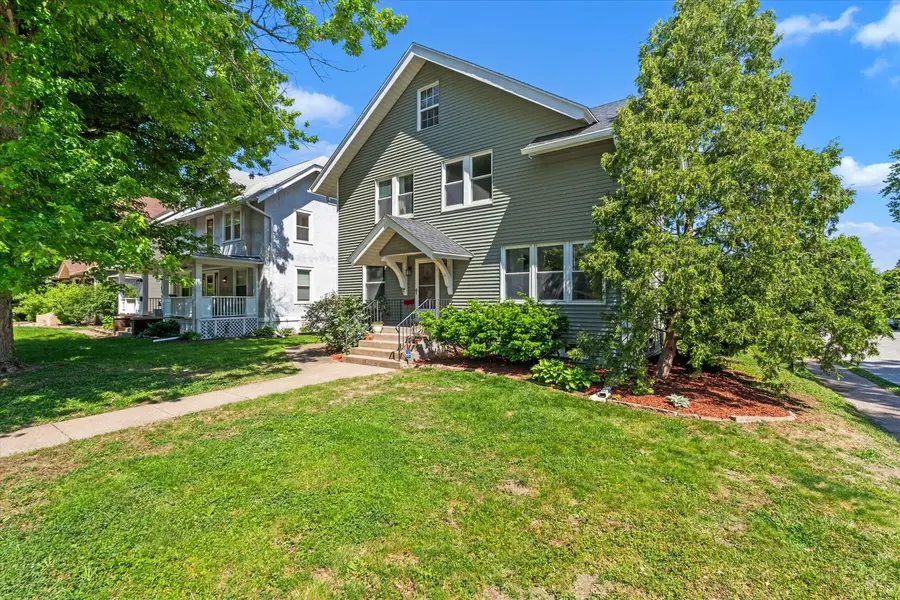 416 E Rusholme Street, Davenport, IA 52803 - #3