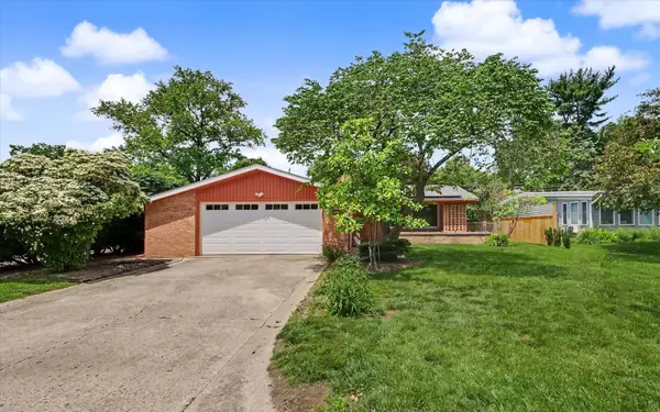 306 Sunnycrest Court W, Urbana, IL 61801