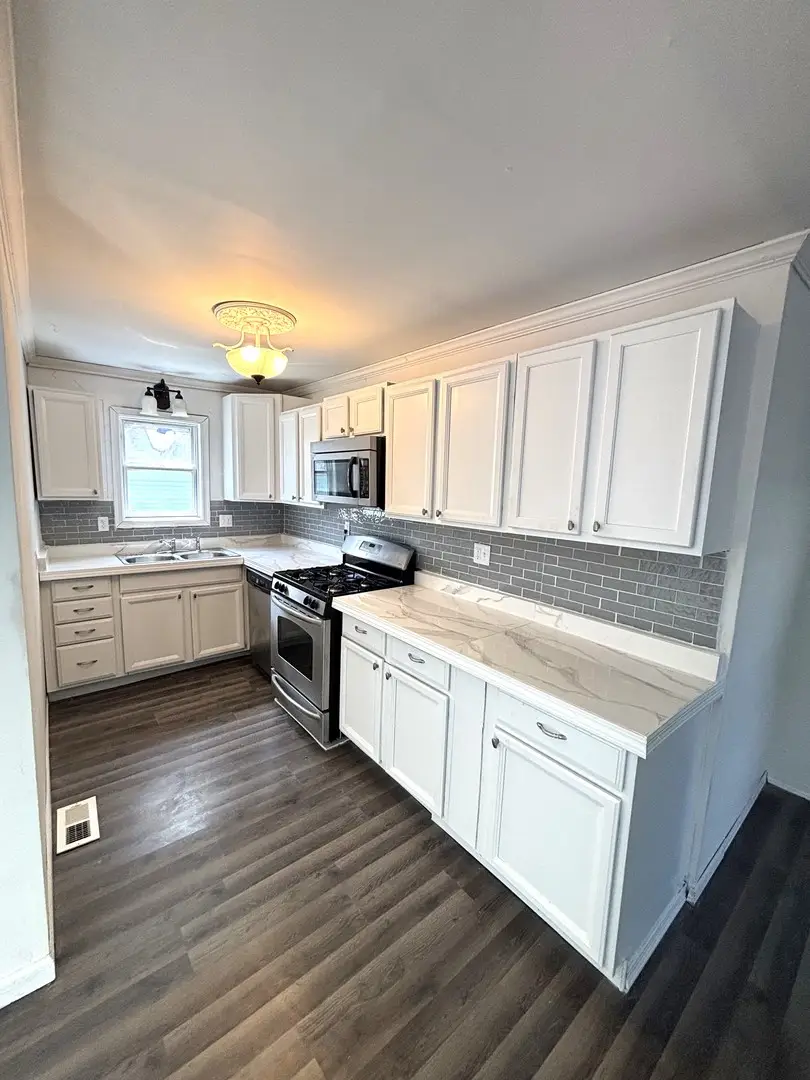 518 N Hugh Street, Plano, IL 60545 - #3