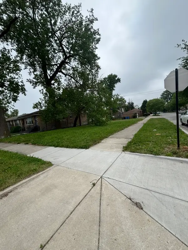 10200 S Torrence Avenue, Chicago, IL 60617