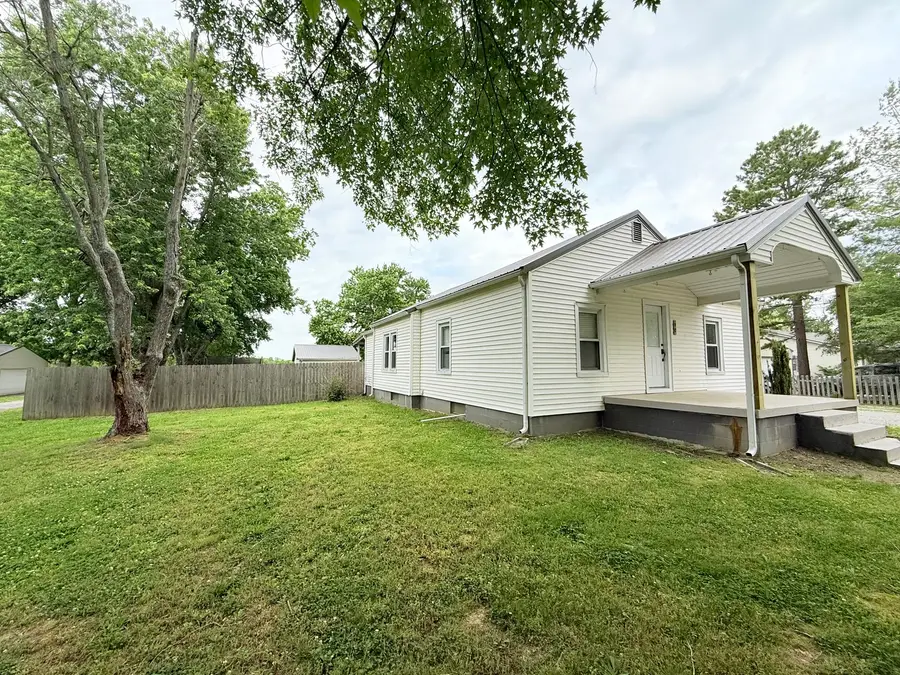 90 Pickering Road, Harrisburg, IL 62946 - #3