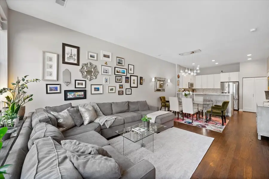 930 N Howe Street, Chicago, IL 60610 - #3