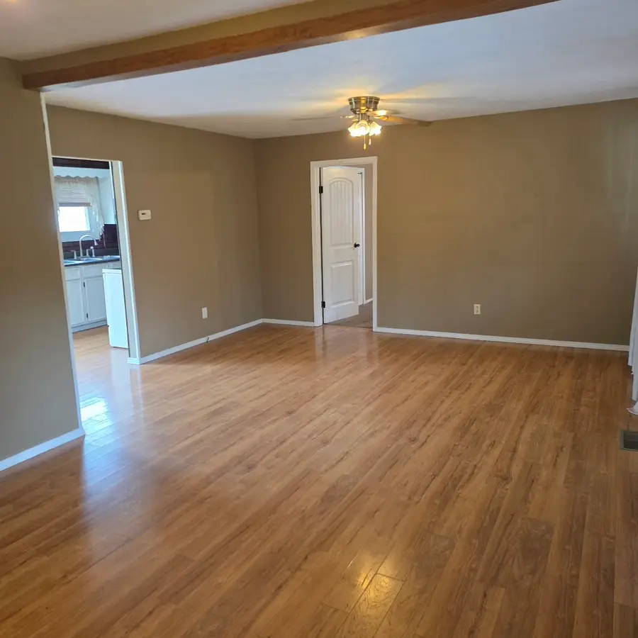 17288 N Il Highway 37, Mount Vernon, IL 62864 - #3