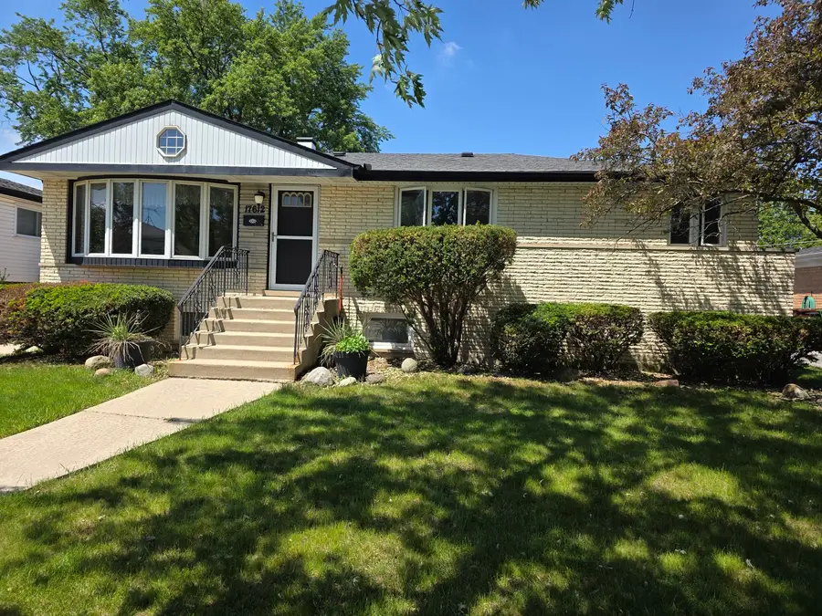 17612 71st Avenue, Tinley Park, IL 60477 - #2