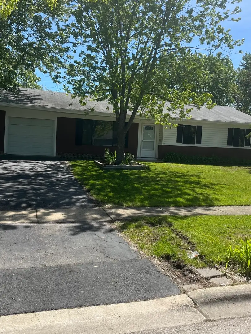 3915 Greenbay Drive, Hanover Park, IL 60133 - #2