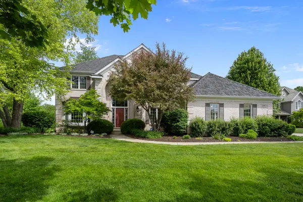 14584 N Somerset Circle, Libertyville, IL 60048