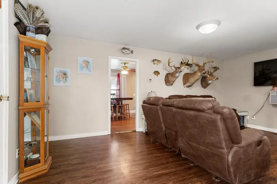 1003 E Fairview Drive, Tuscola, IL 61953 - #3