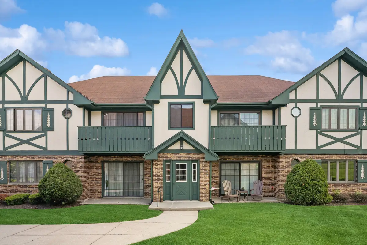 8058 Autobahn Drive S #102, Palos Park, IL 60464 - #1