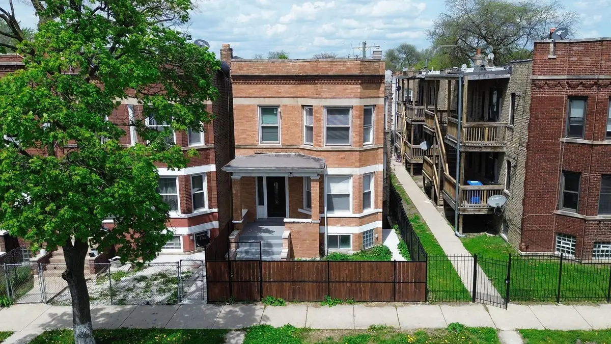 4906 W Erie Street, Chicago, IL 60644 - #1