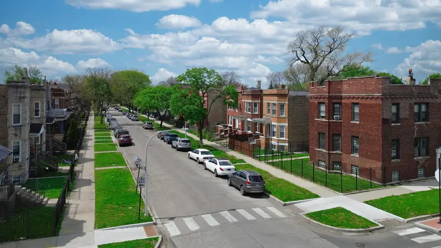 4906 W Erie Street, Chicago, IL 60644 - #2