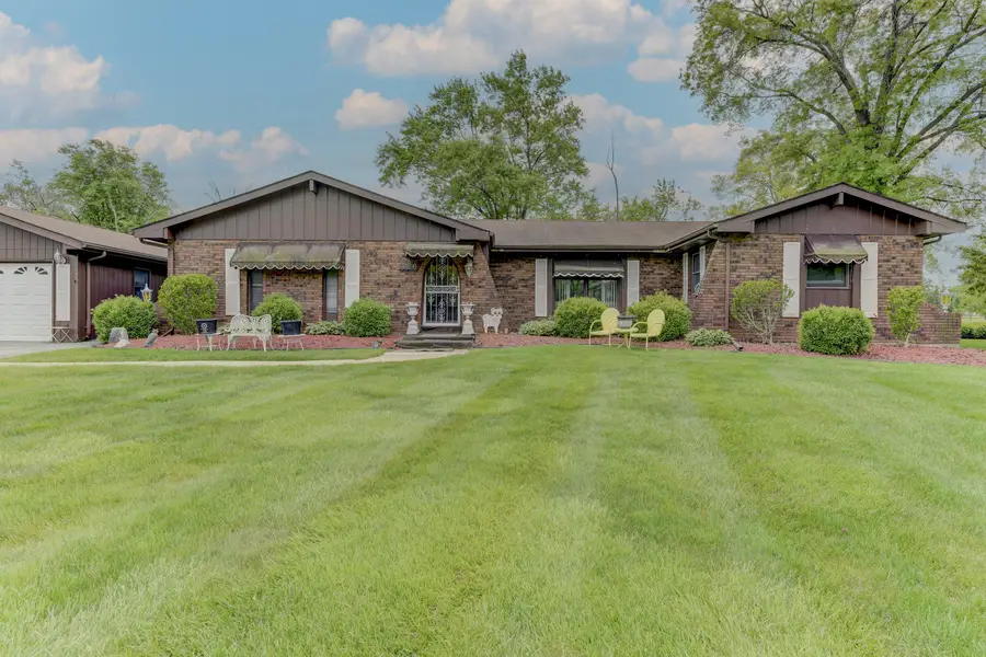 126 Denell Drive, Crete, IL 60417 - #2