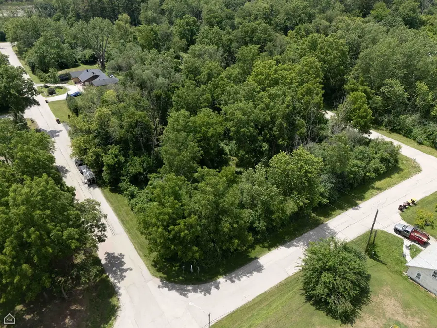 000 Carmen Avenue, McHenry, IL 60050 - #2