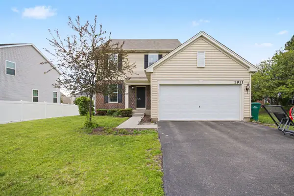 1911 Willoughby Lane, Joliet, IL 60431