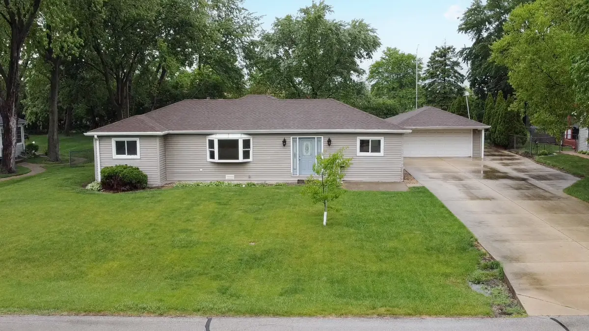 440 Aster Lane, Hoffman Estates, IL 60169 - #1