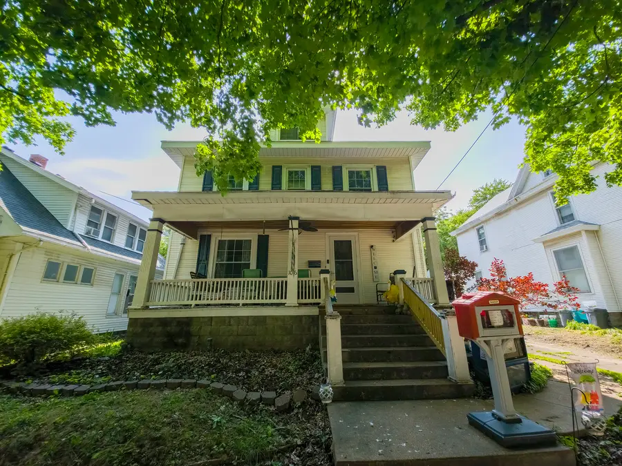 1016 N Market Street, Mount Carmel, IL 62863 - #2