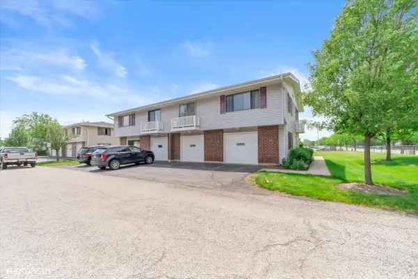 2 Dennis Court #2, Schaumburg, IL 60193