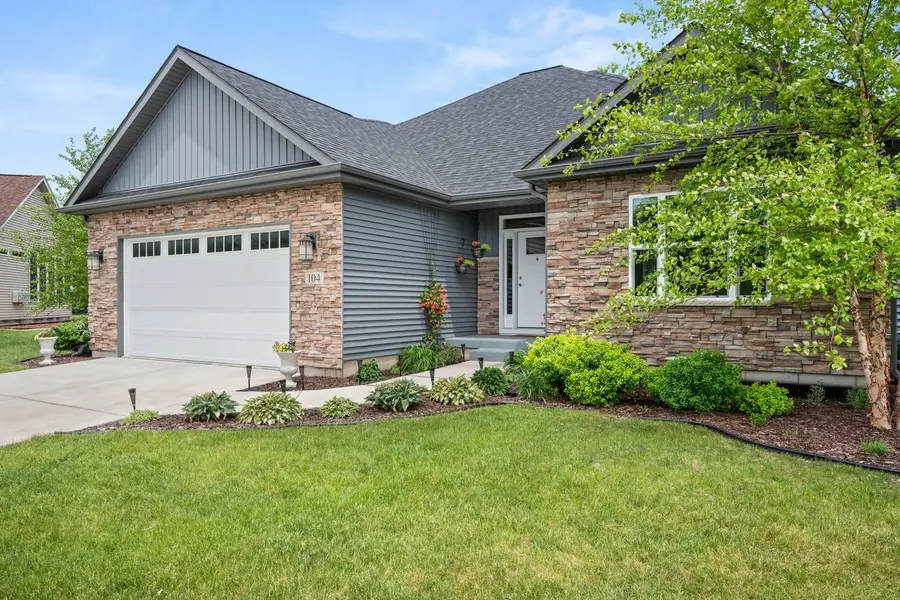 104 Larking Avenue, Dekalb, IL 60115 - #3