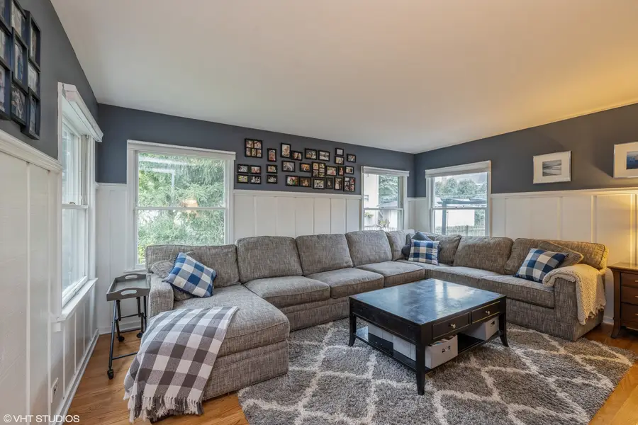 320 N Stone Avenue, La Grange Park, IL 60526 - #2