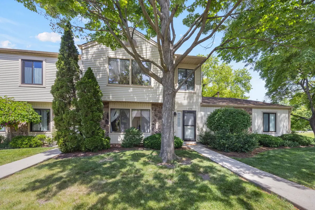 1626 Vermont Drive #1626, Elk Grove Village, IL 60007 - #1