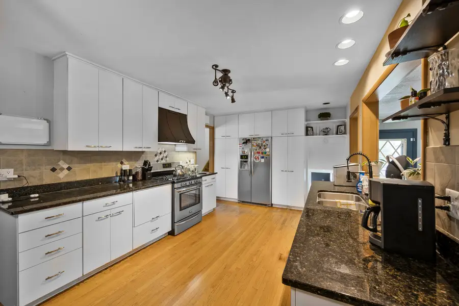 724 Lexington Drive, Chicago Heights, IL 60411 - #3