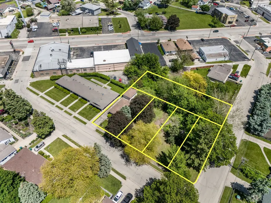 906 Georgia Street, Joliet, IL 60435 - #2