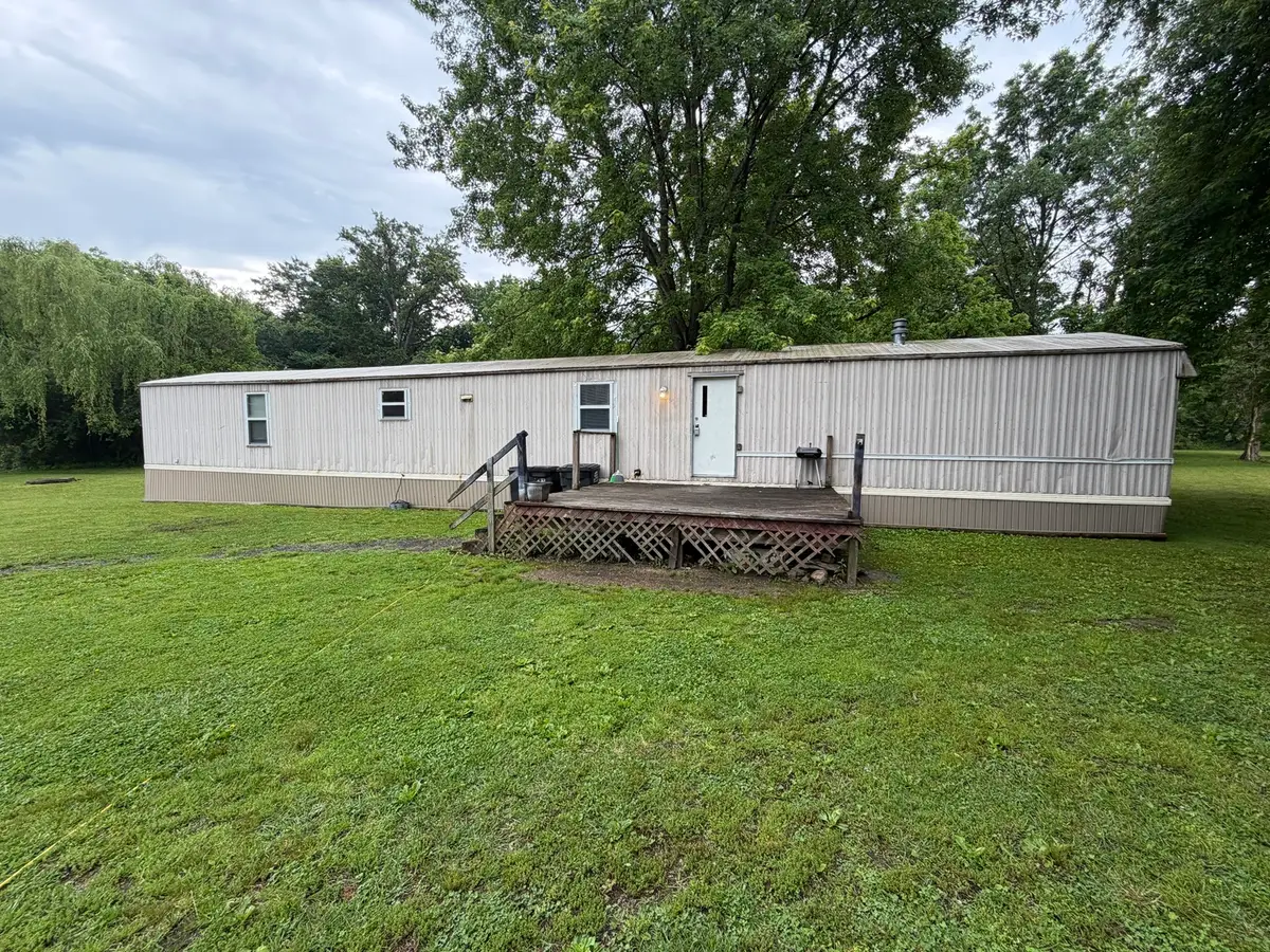 517 Fremont Street, Kinmundy, IL 62854 - #1