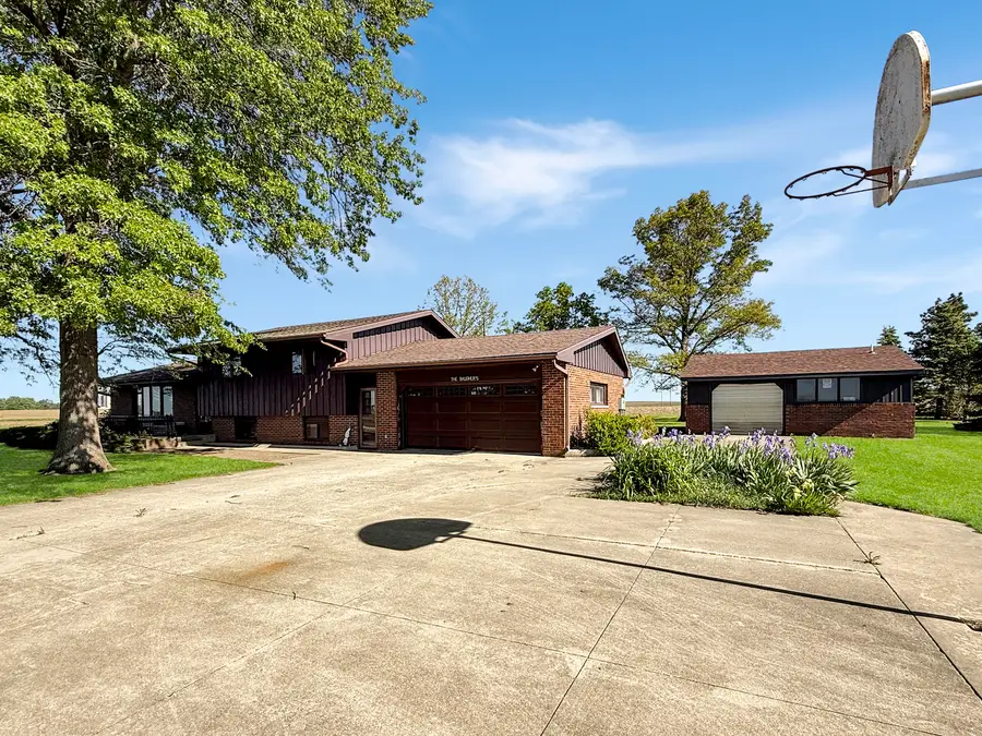 2052 County Road 3000 N, Rantoul, IL 61866 - #3