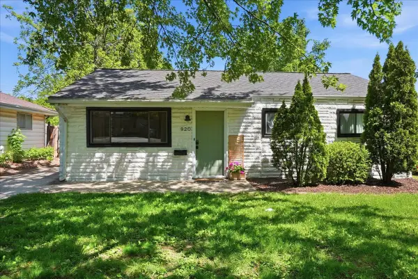 920 N Fell Avenue, Normal, IL 61761