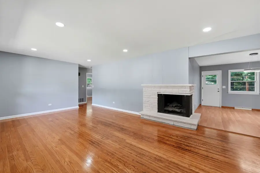 152 Crestwood Drive, East Dundee, IL 60118 - #3