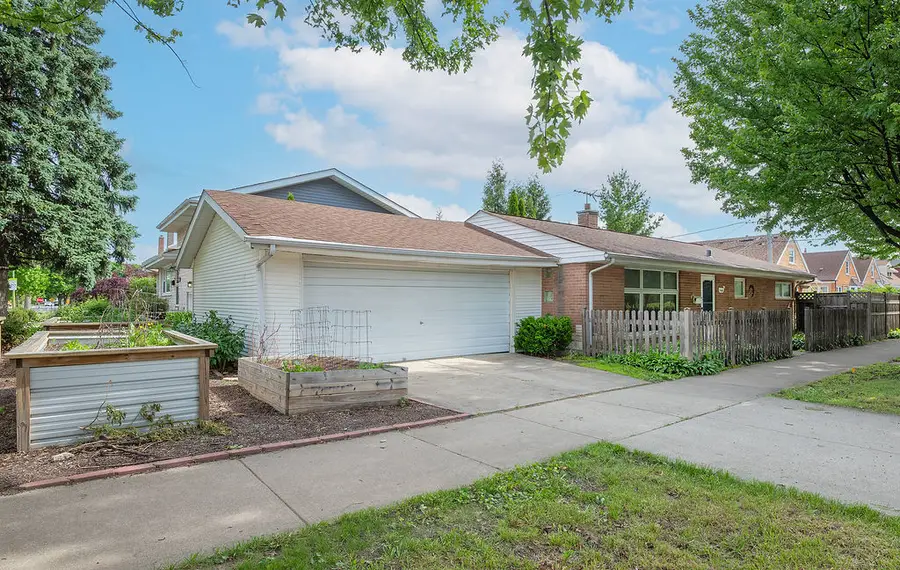 7440 W Everell Avenue, Chicago, IL 60631 - #2